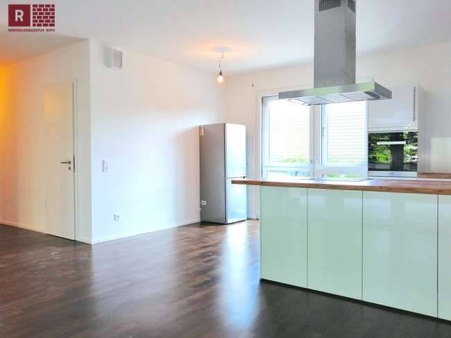 Thumbnail-Schöne 3-Zimmer-Wohnung in Sachsenhausen mit großer Terrasse und TG-Stellplatz