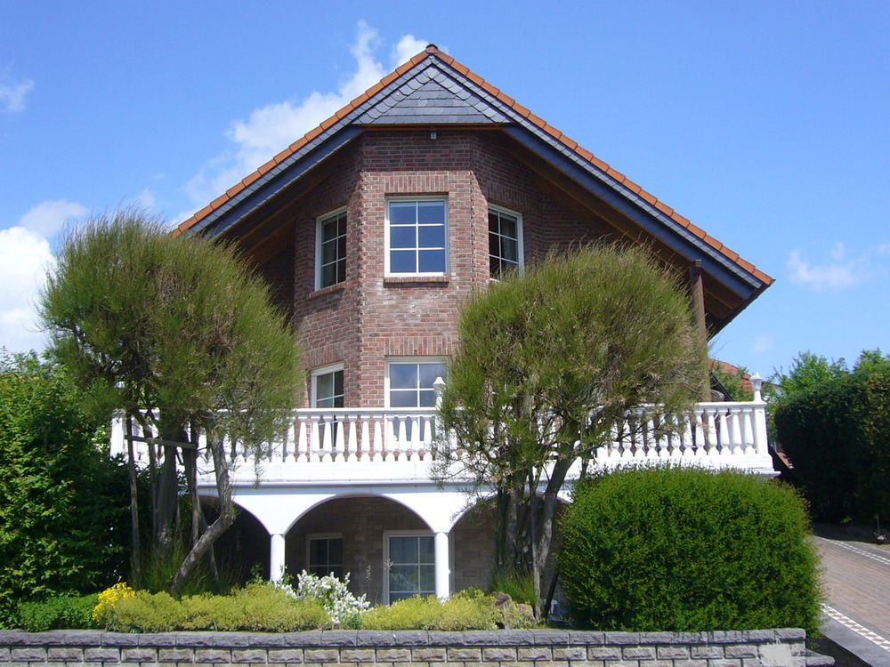 Thumbnail-Repräsentatives, großzügiges Einfamilienhaus in Schauenburg