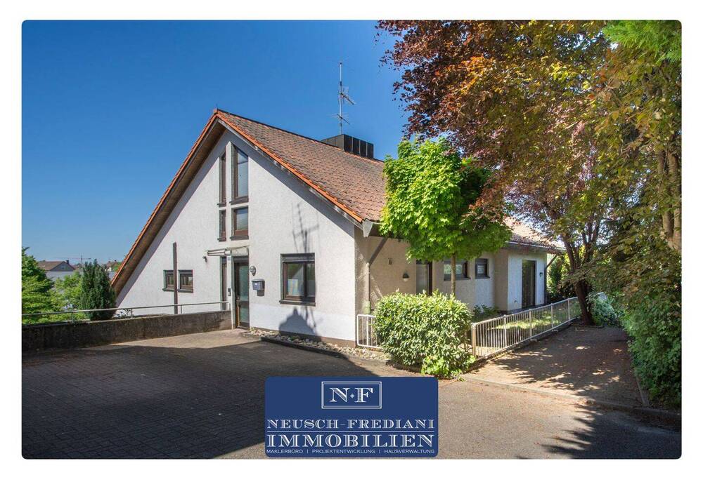 Thumbnail-Eine Maisonette-Wohnung die sich anfühlt wie ein eigenes Haus mit Top Aussicht, auf 2 Etagen, 3 Stellplätzen, 1 Garagen und 3 Kellerräumen