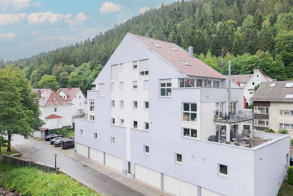 Thumbnail-Attraktive 4-Zimmer-Familienwohnung mit Terrasse & Küche inklusive - Unterreichenbach