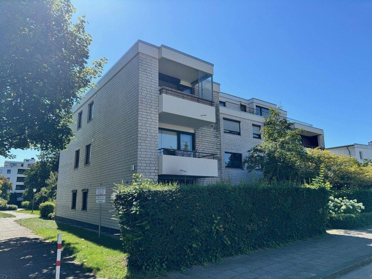 Thumbnail-Vermietete 3-Zimmer-Eigentumswohnung mit Terrasse und TG-Stellplatz in Lübeck (Musikerviertel)