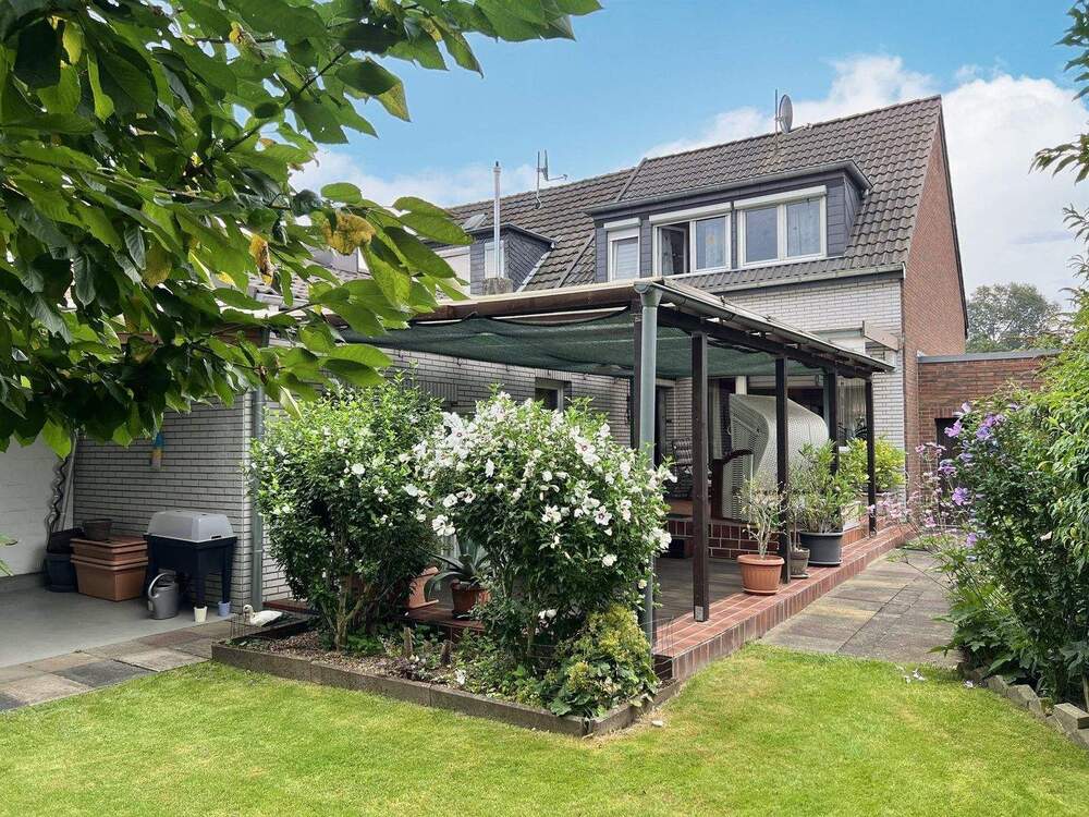 Thumbnail-Gestalten statt suchen - Doppelhaushälfte mit Perspektive