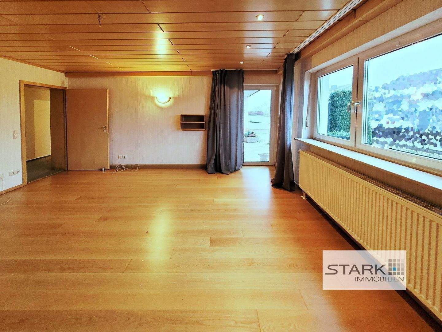 Thumbnail-Bezugsfreie Erdgeschoßwohnung mit Terrasse und EBK!
