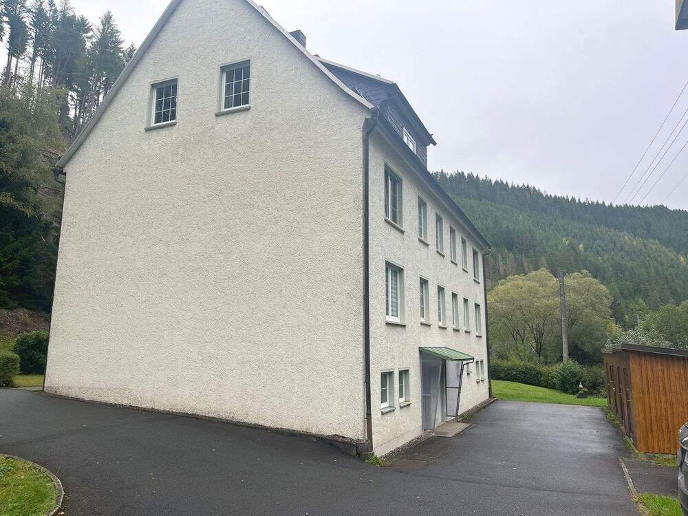 Thumbnail-2- Raumwohnung im Dachgeschoss in Katzhütte