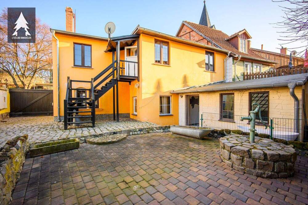 Thumbnail-Durch das Tor in den ruhigen Innenhof - Fachwerkhaus mit Stellplatz in der Quedlinburger Altstadt