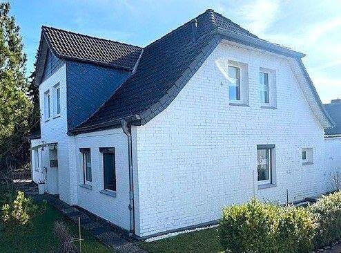 Thumbnail-Einfamilienhaus mit Einliegerwohnung am Stadtrand
