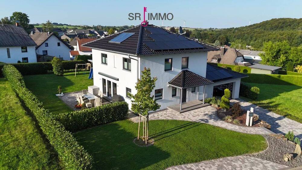 Thumbnail-Wohnen wie neu - stilvolles Einfamilienhaus mit moderner Technik und liebevoll angelegtem Garten