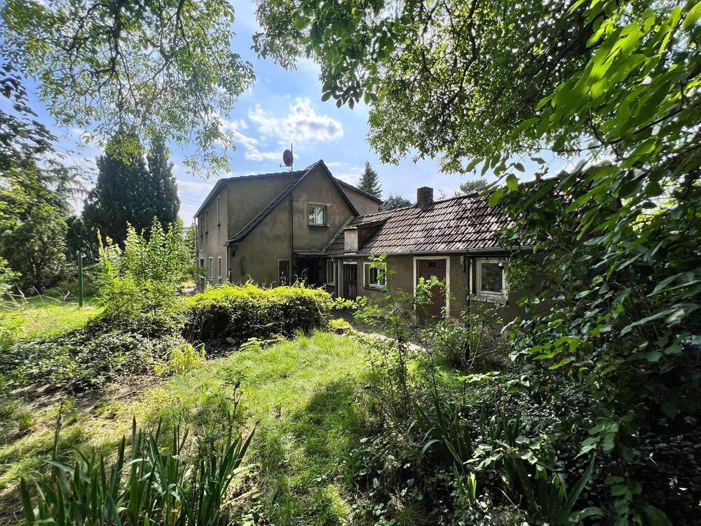 Thumbnail-Wohnhaus für die ganze Familie mit Potential!