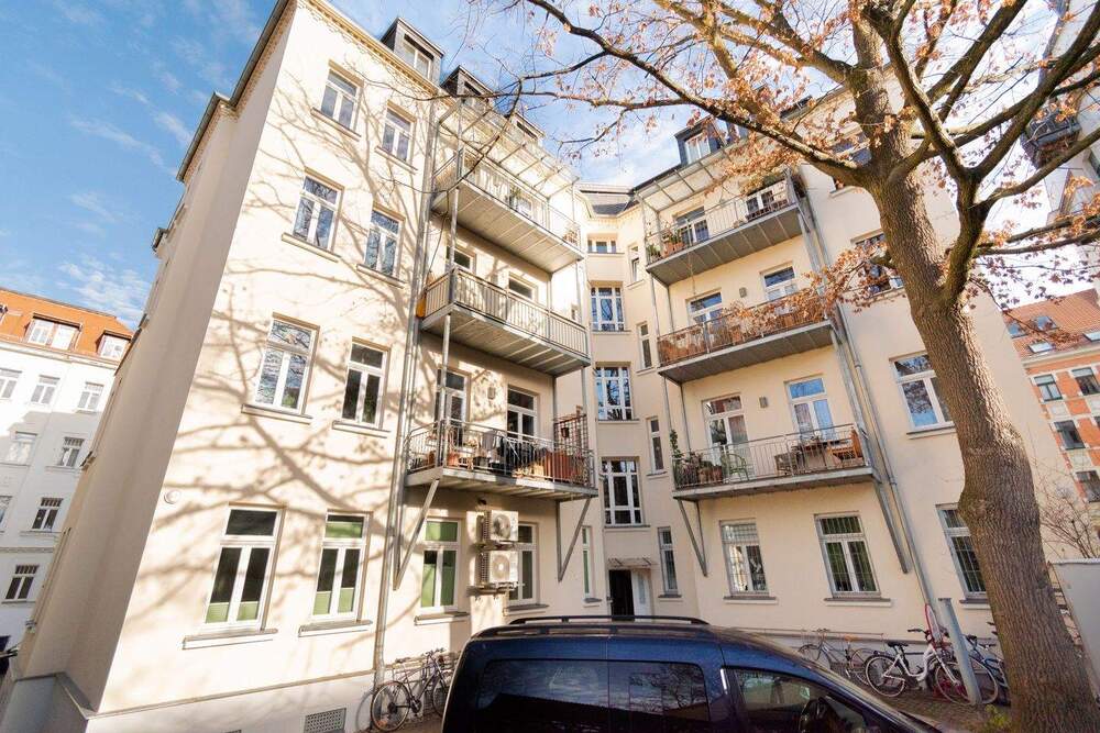 Thumbnail-RARITÄT FÜR LIEBHABER Einzigartiges Mehrfamilienhaus mit 16 Einheiten in Traumlage