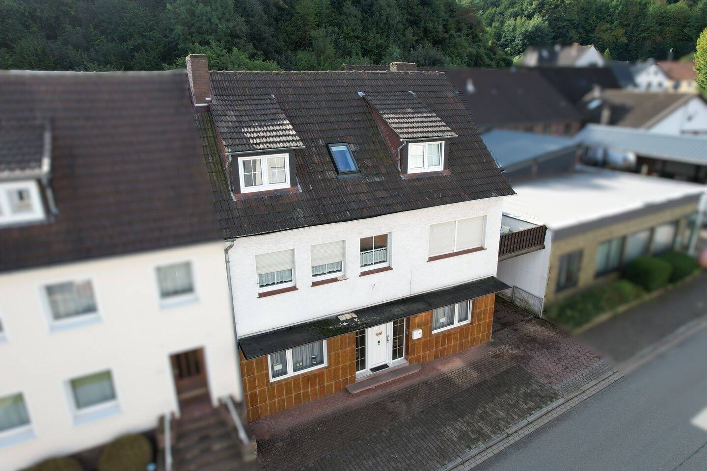 Thumbnail-Mehrgenerationenhaus mit Garage in Beverungen-Herstelle