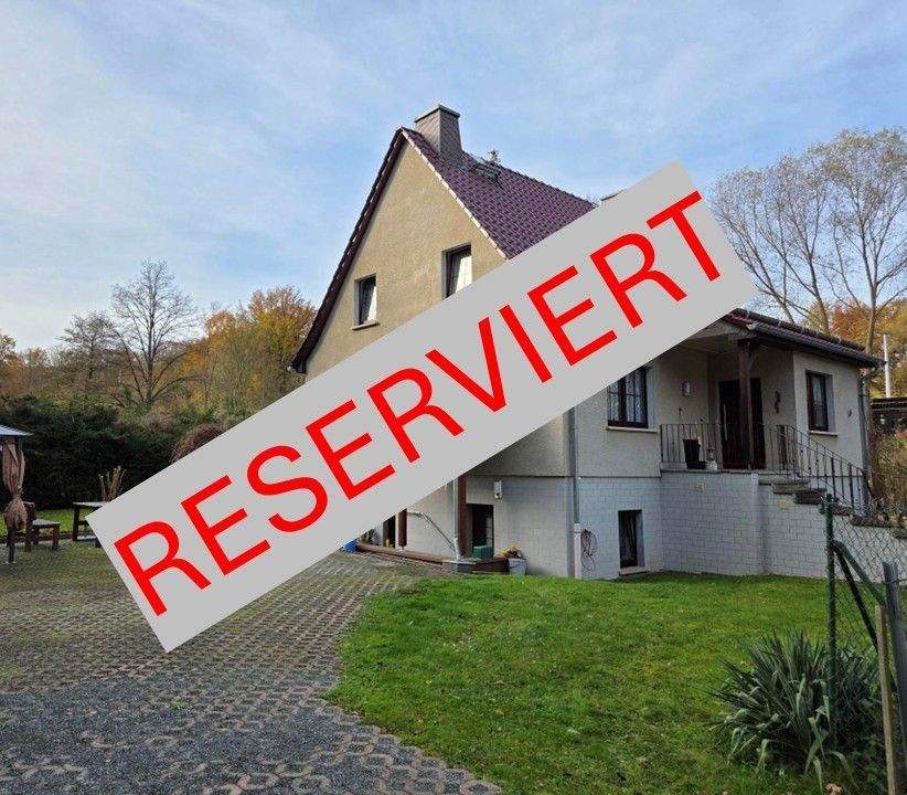 Thumbnail-RESERVIERT !!! - 2 Grundstücke – 1 Preis - Liebevoll gepflegtes Einfamilienhaus und Baugrundstück in ruhiger Lage im Ortskern von Renthendorf