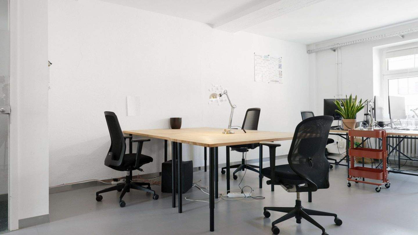 Thumbnail-Offene Schreibtischplätze in Berlin-Mitte - flexibel, sofort verfügbar, WLAN