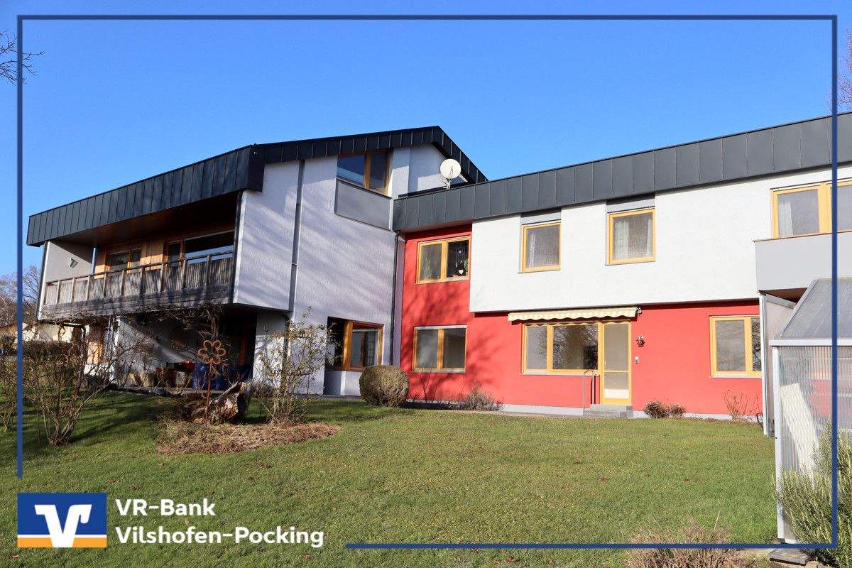 Thumbnail-Hier können Sie Wohnen und Arbeiten: EFH inkl. ELW in super Zustand für die Großfamilie!