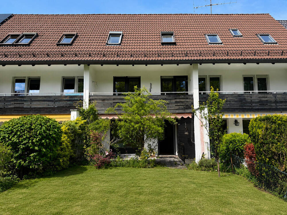 Thumbnail-Großzügiges Reihenmittelhaus mit Südgarten: 6 Zimmer, Balkon & Hobbyraum in Baldham