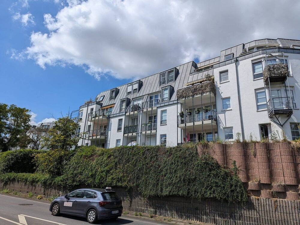 Straßenansicht
