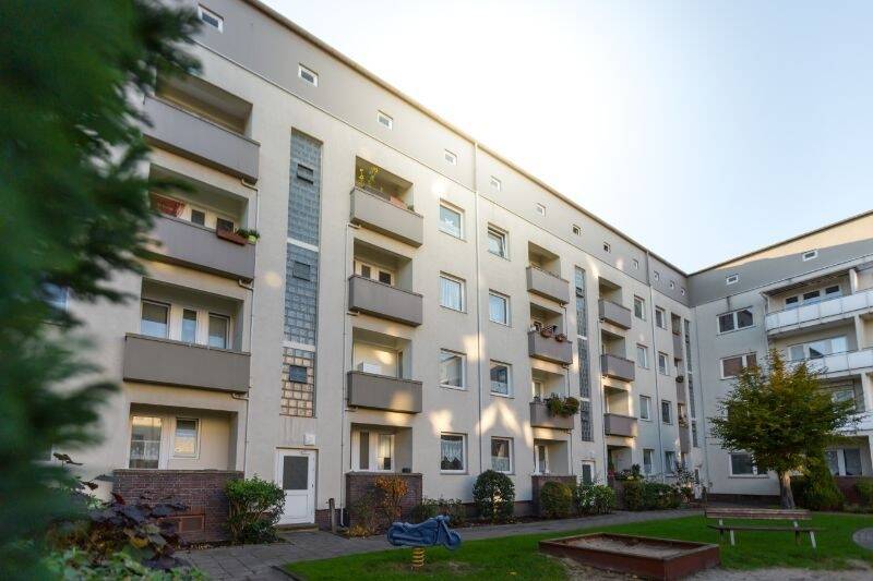 Thumbnail-Komplett renovierte 3-Zimmer-Wohnung in Bremerhaven-Lehe