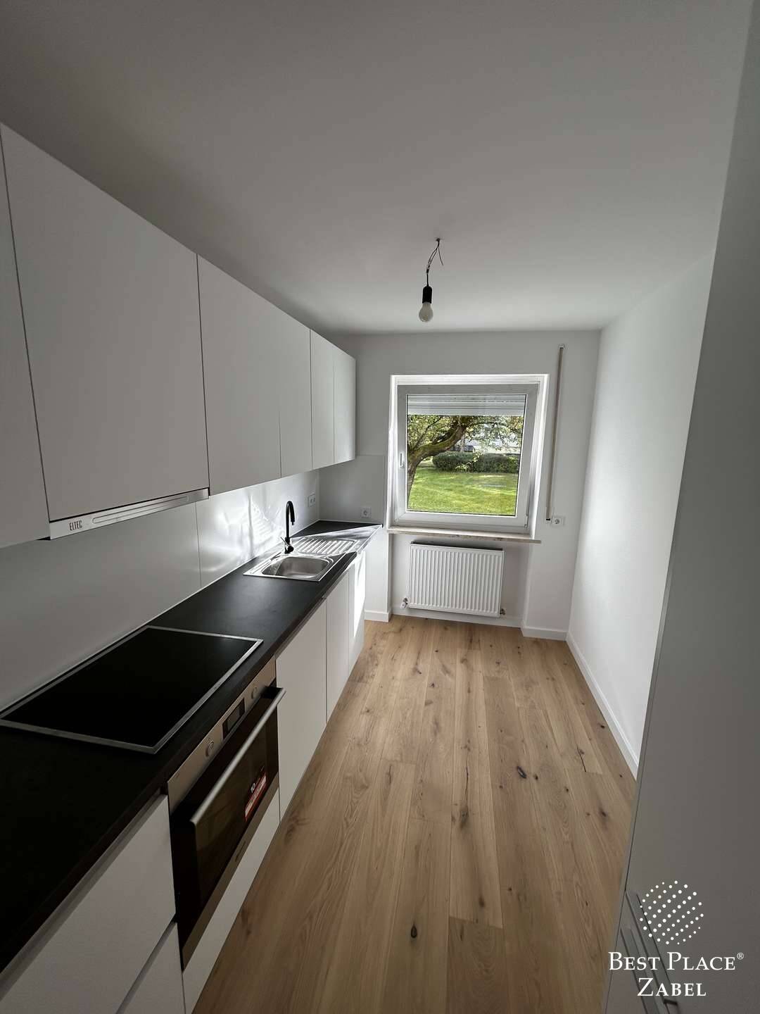 Thumbnail-Umfassend sanierte 3-Zimmer-Wohnung in Muenchen-Hadern in naturnaher Lage