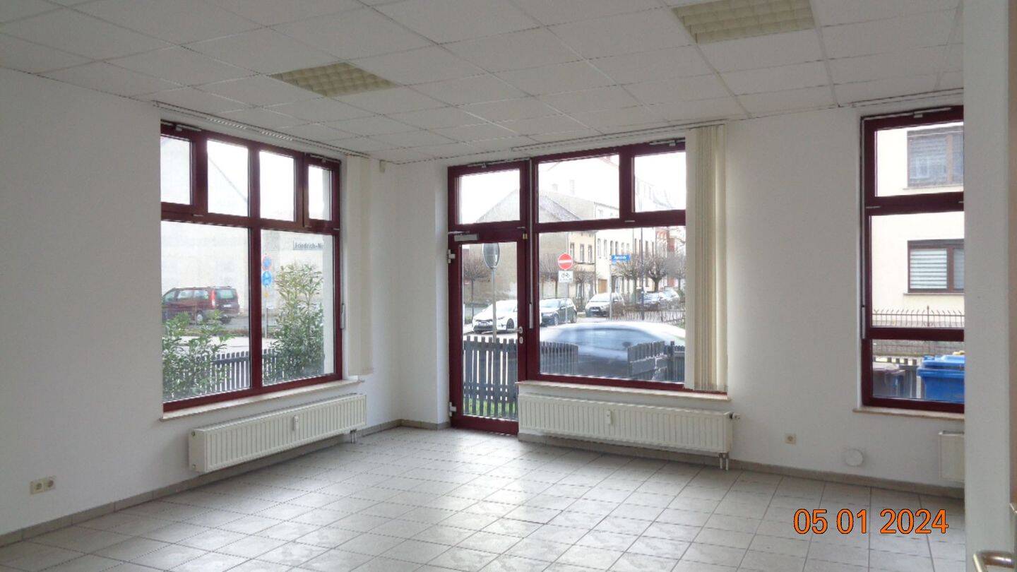 Thumbnail-Büro Verkaufsfläche in Naumburg