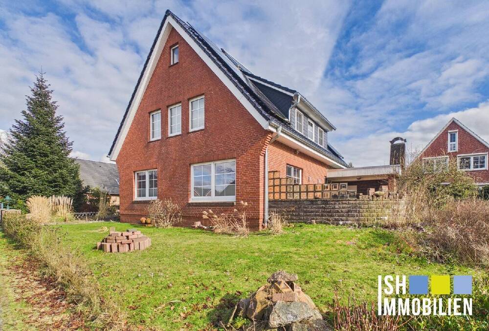 Thumbnail-Hemmoor-Basbeck: Einfamilienhaus energetisch auf dem neusten Stand in ruhiger Lage