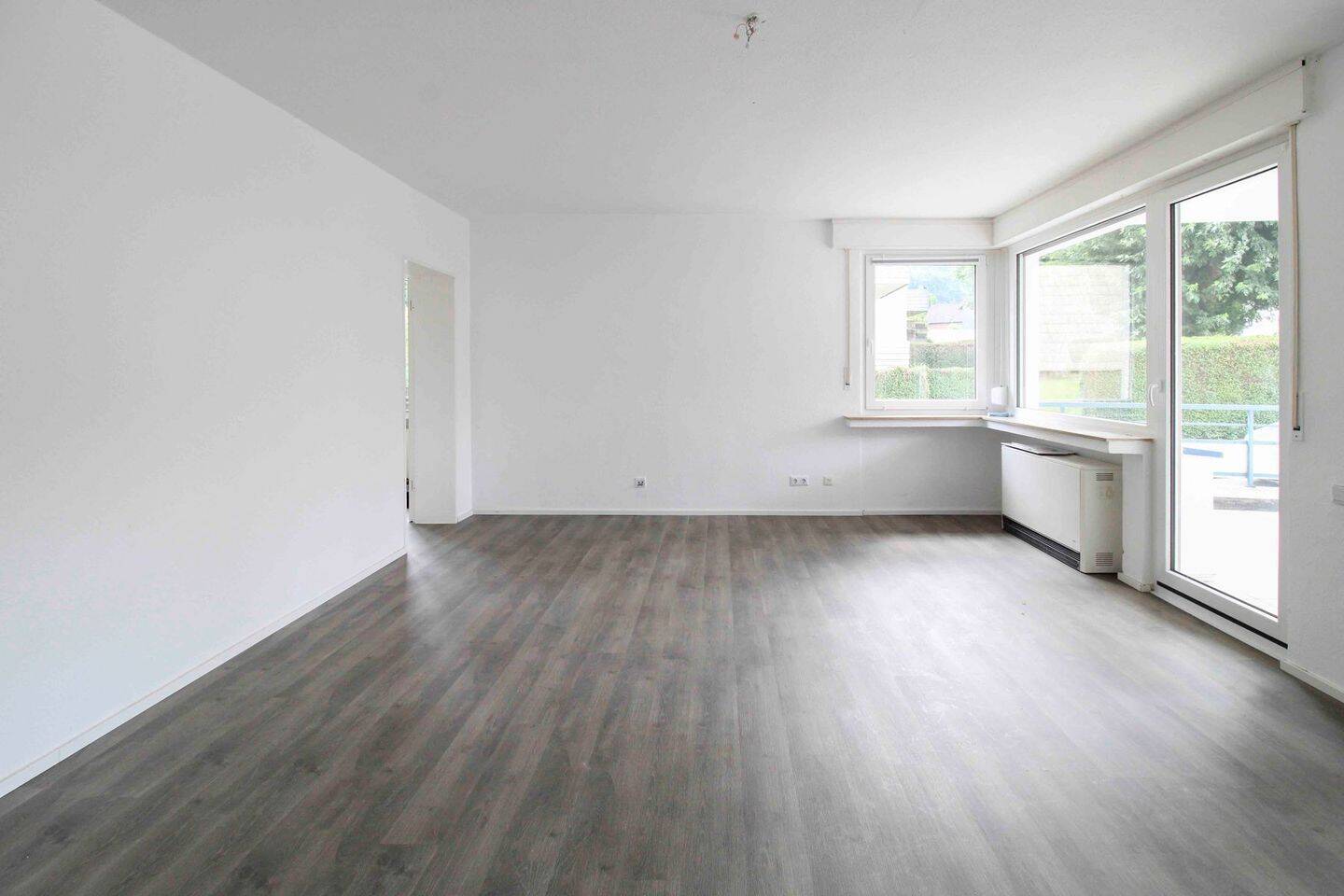 01_Wohn- und Esszimmer