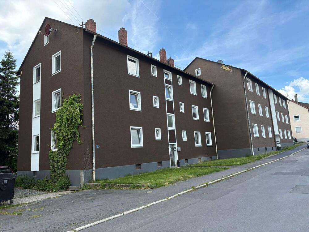 Thumbnail-Mehrfamilienwohnhaus mit 9 Wohneinheiten und viel Potenzial in guter Lage zu verkaufen