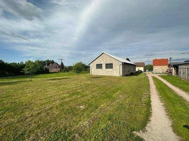 Thumbnail-+++ Großes Grundstück mit Gewerbehalle in Poserna +++