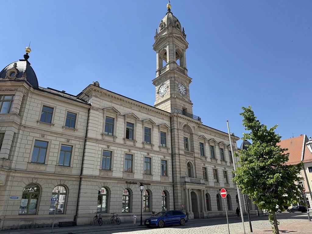 Thumbnail-Nahe Marktplatz | Wohn- und Geschäftshaus in Innenstadt von Großenhain zum Kauf