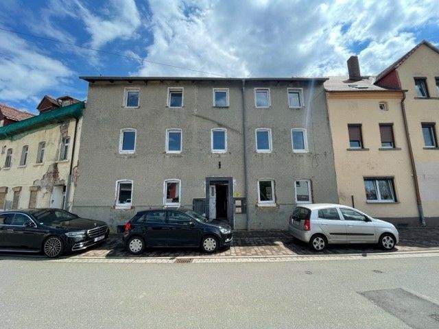 Thumbnail-+++ Sanierungsbedürftiges Mehrfamilienhaus in zentraler Lage +++