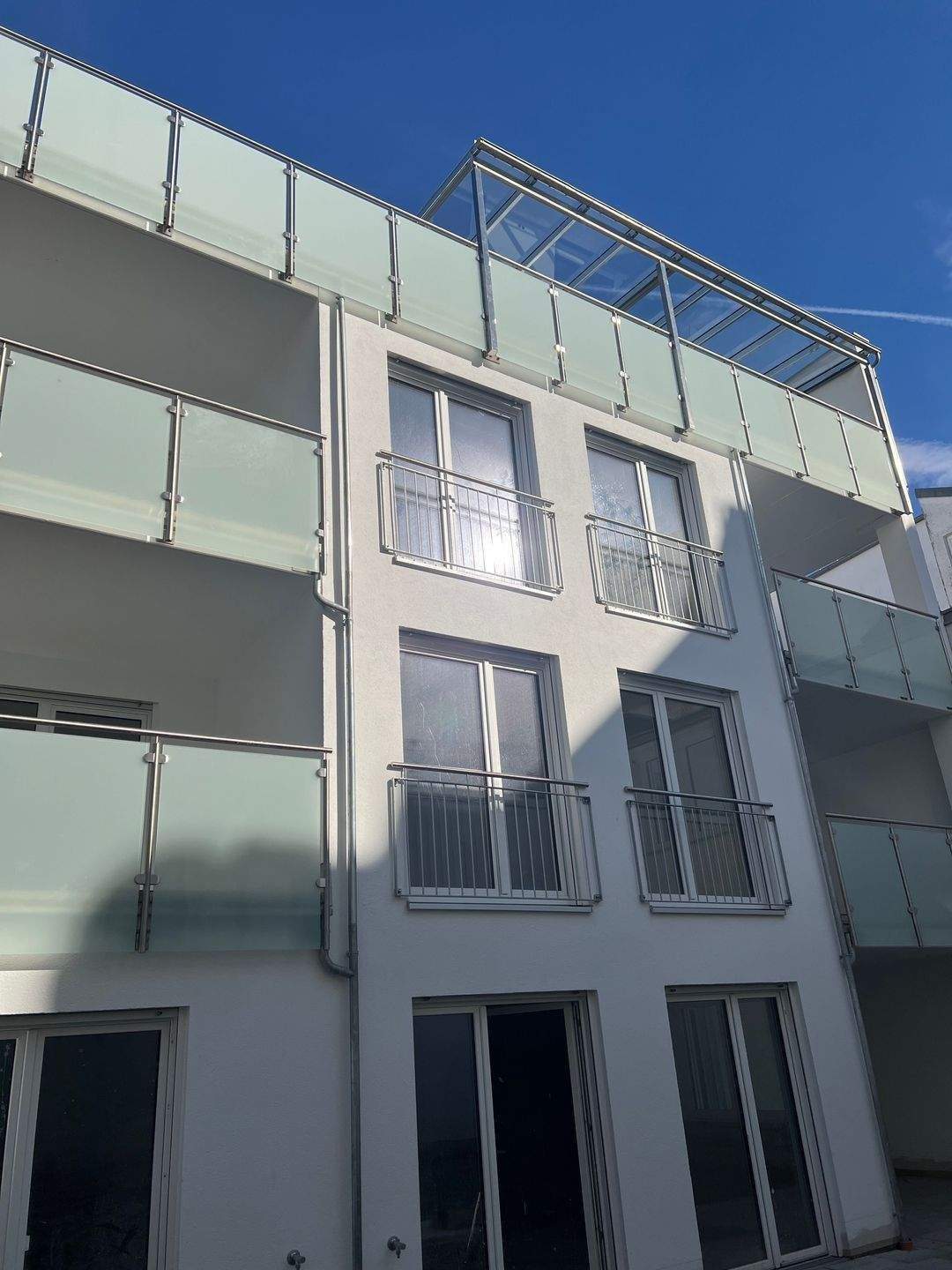 Thumbnail-NEUMANN - Neubau! Modernes Wohnen im Zentrum von Ingolstadt - Nur noch 6- Wohnungen verfügbar! Jetzt degressive Abschreibung mit 5%!