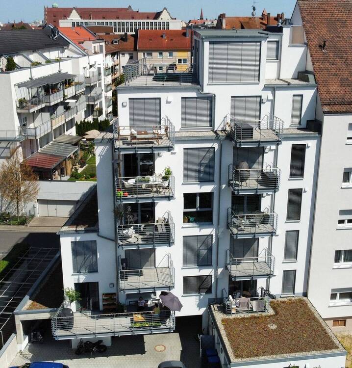 Thumbnail-Luxuriöse 3-Zimmer-Wohnung mit zwei Balkonen in Nürnberg