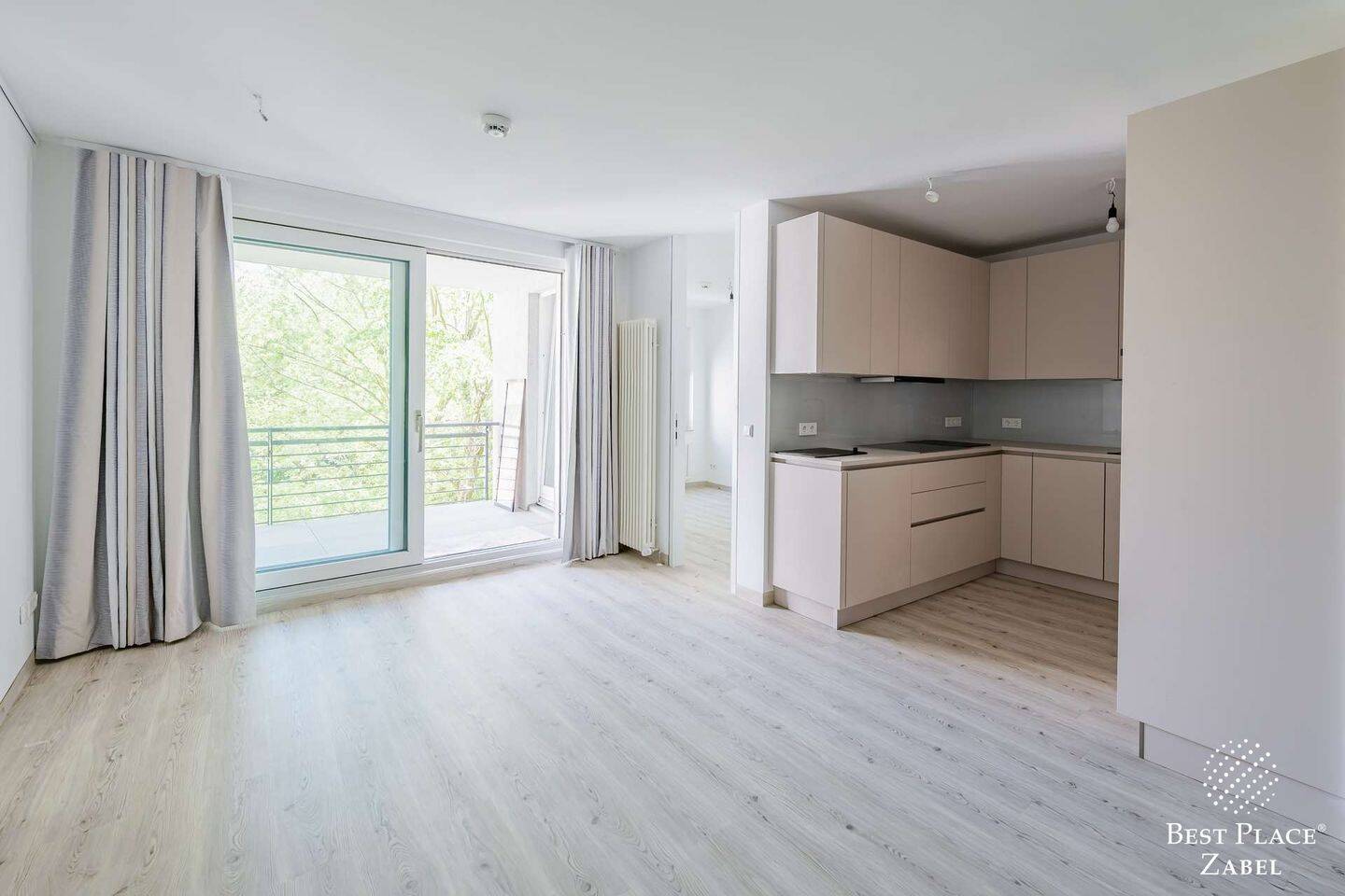 Thumbnail-City-West kompakt: modernisierte Designwohnung mit ruhiger Loggia nahe KaDeWe