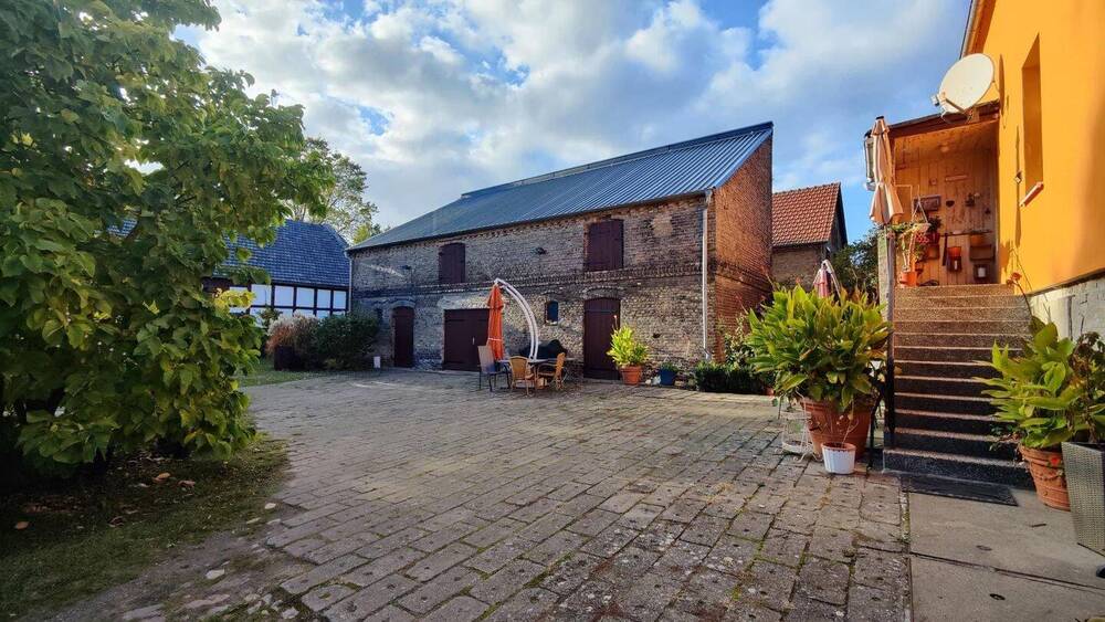 Thumbnail-Landhaus mit großem Grundstück in Kartzow