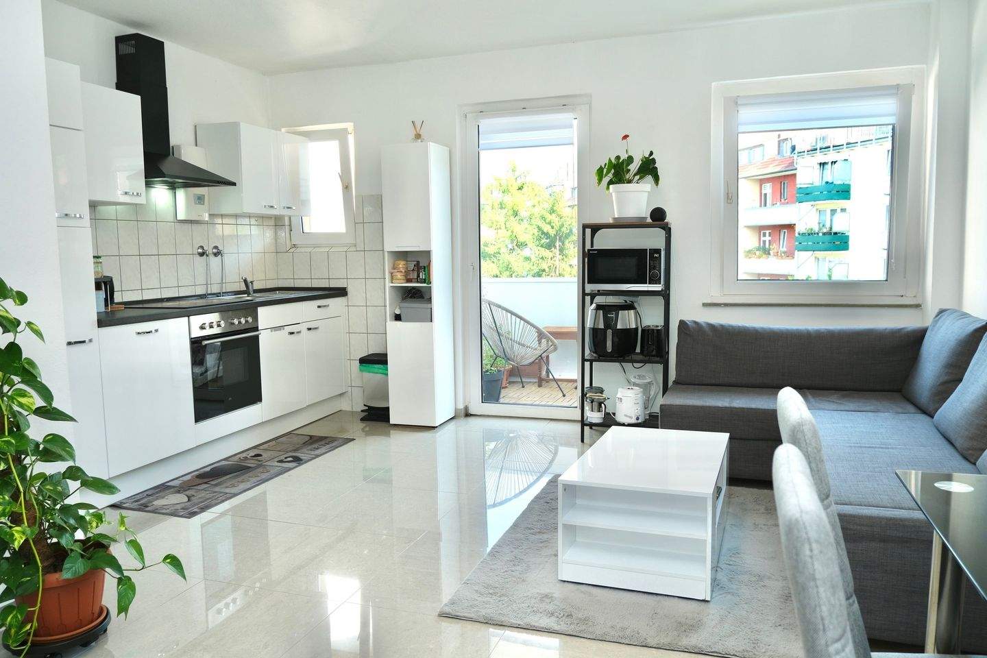 Thumbnail-Attraktive 3-Zimmer-Wohnung mit Balkon in Düsseldorf-Derendorf - vermietet bis Nov. 2026!