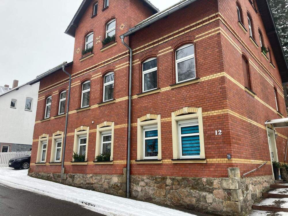 Thumbnail-Zweifamilienhaus in Wilkau Haßlau