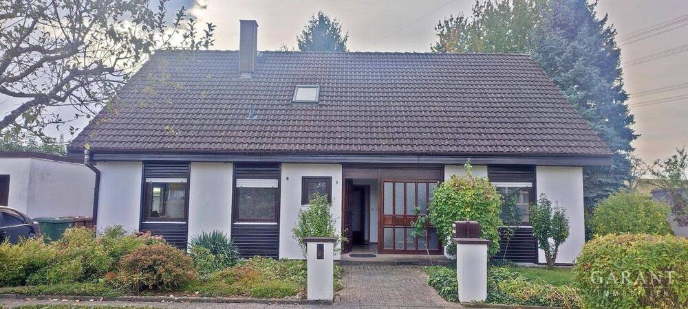Thumbnail-*** Große Wohnung in guter Lage ***