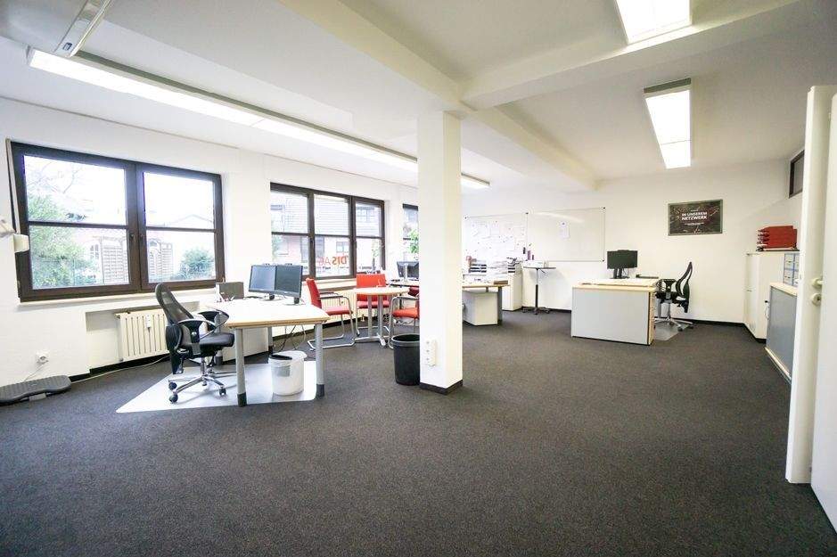 Thumbnail-Krefeld-Bockum: Büro im Erdgeschoss in guter Lauflage zu mieten!