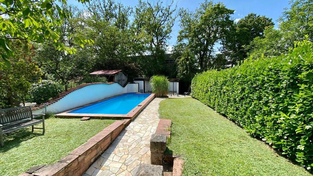 Thumbnail-TOP LAGE *AUFZUG * Pool * Wäscherutsche, separate Wohnung im DG uvm.