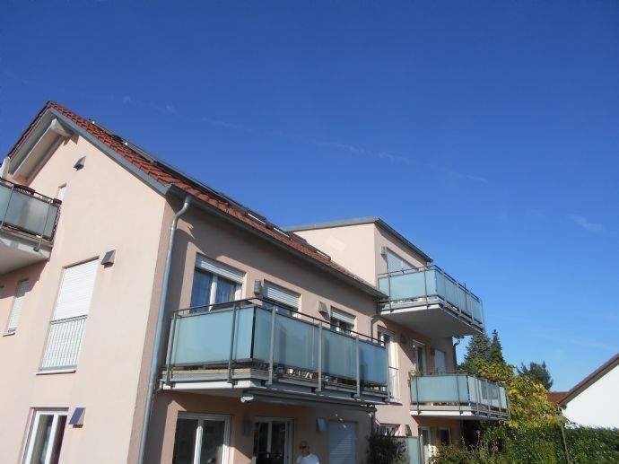 Thumbnail-NEUMANN - Hochwertige 2ZKB mit Einbauküche in ruhiger & zentraler Lage