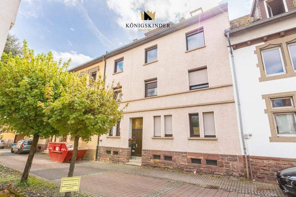 Thumbnail-Mehrfamilienhaus im Sanierungsgebiet - 5 Wohneinheiten mit Leerstand und Entwicklungspotenzial