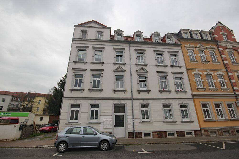 Thumbnail-Großzügige Erdgeschosswonung mit Balkon - zentrumsnah