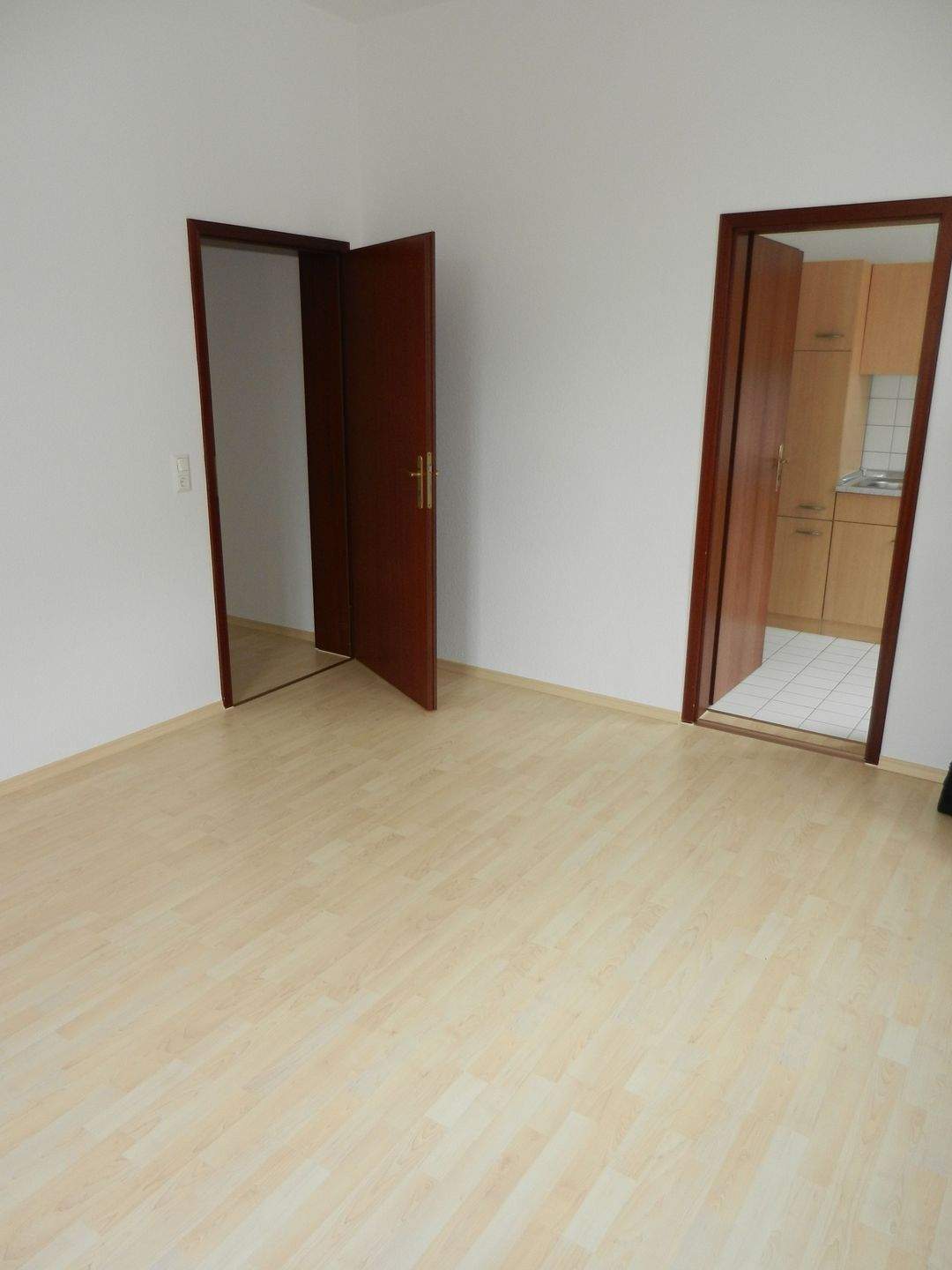 Thumbnail-gemütliche 2-Raum-Wohnung mit EBK im 2.Obergeschoss