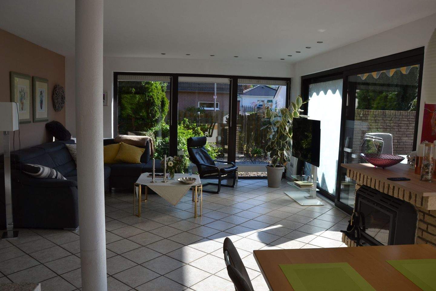 Thumbnail-Alternative zum Neubau Bungalow mit Einliegerwhg. 2 neue Bäder2 x Grg.Nähe Bahnhof