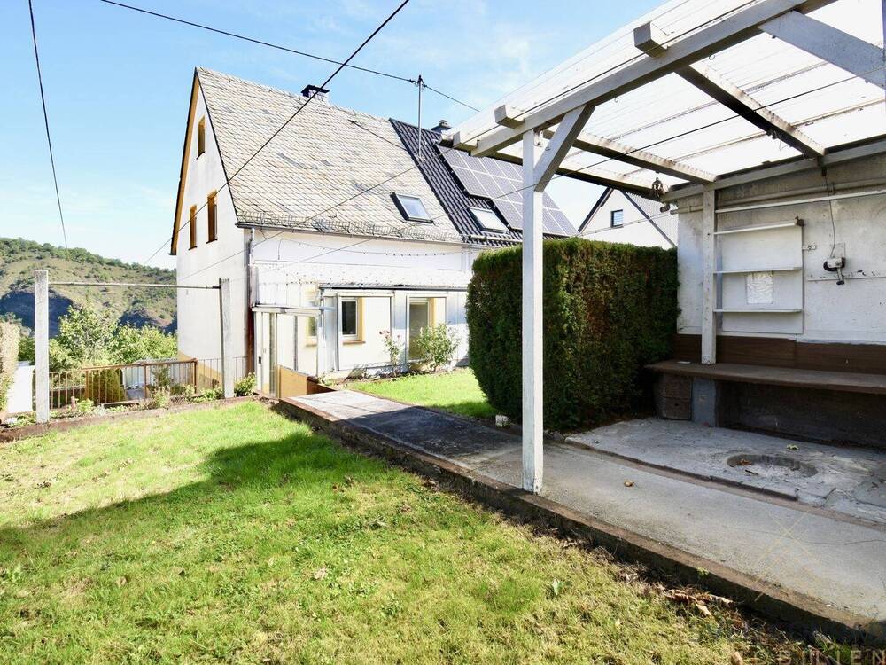 Thumbnail-Charmantes Einfamilienhaus in Idar-Oberstein mit Garten