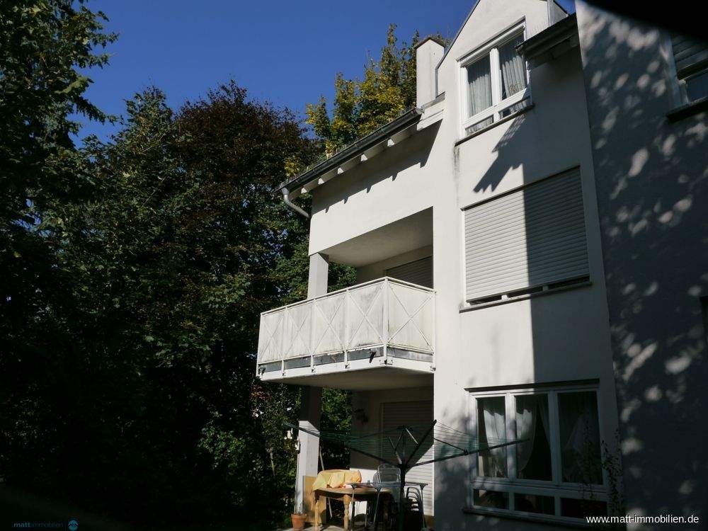 Thumbnail-3,5 Zimmer Mietwohnung mit Balkon und Garage in Böhringen