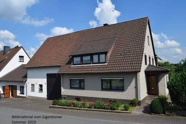 Thumbnail-Zweifamilienhaus in 37170 Uslar OT Schönhagen!