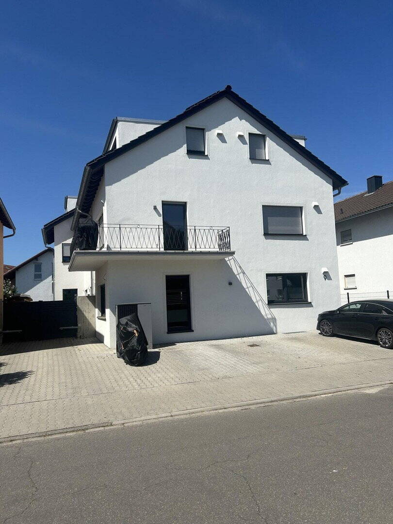 Thumbnail-Erstbezug-Niveau: 3-Zi A-Klasse mit Süd-Balkon, Bad Schönborn