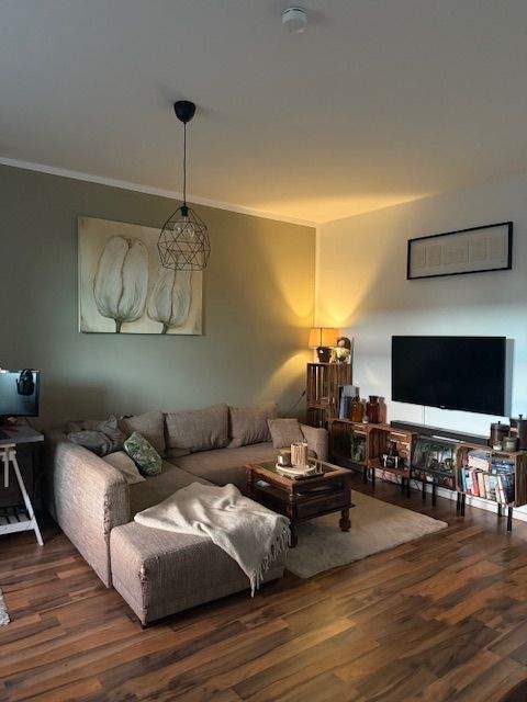 Thumbnail-Moderne 2-Zimmer-Wohnung in Oldenburg mit Balkon