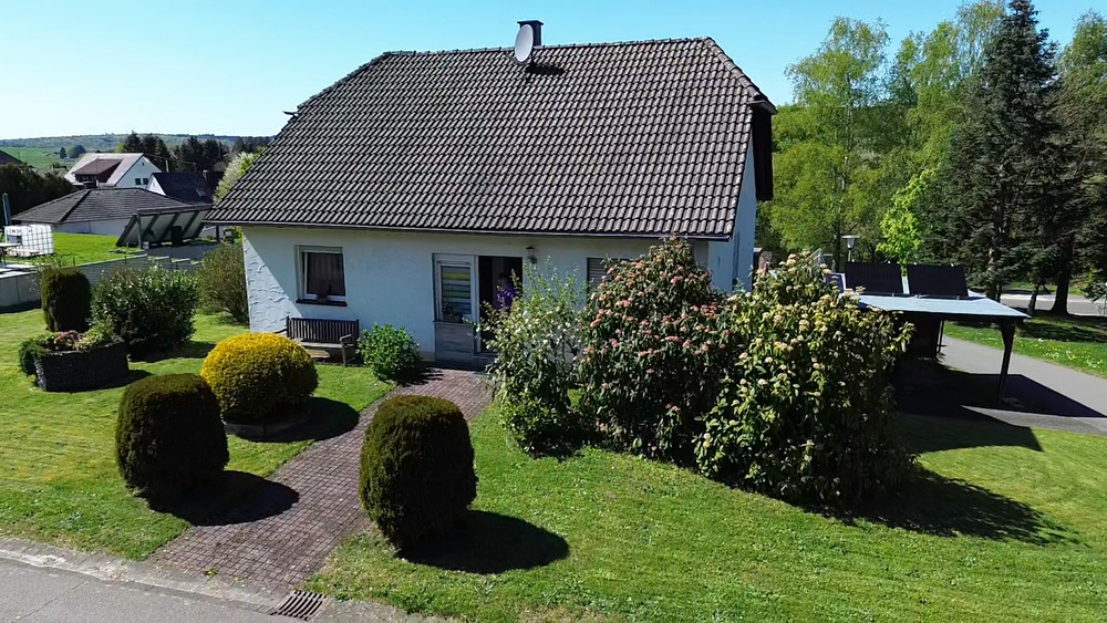 Thumbnail-Einfamilienhaus in idyllischer Lage - Wohnen im Nationalpark Hunsrück-Hochwald