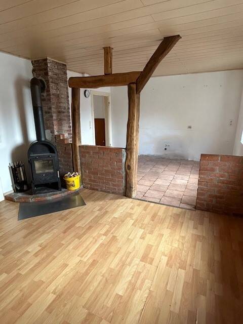 Thumbnail-1-2 Familienhaus mit angebauter Scheune in Mademühlen gelegen