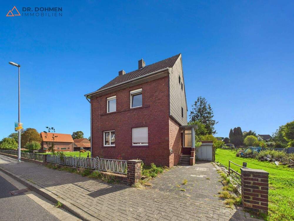 Thumbnail-Freistehendes Einfamilienhaus mit Potential und großem Garten in Geilenkirchen-Lindern